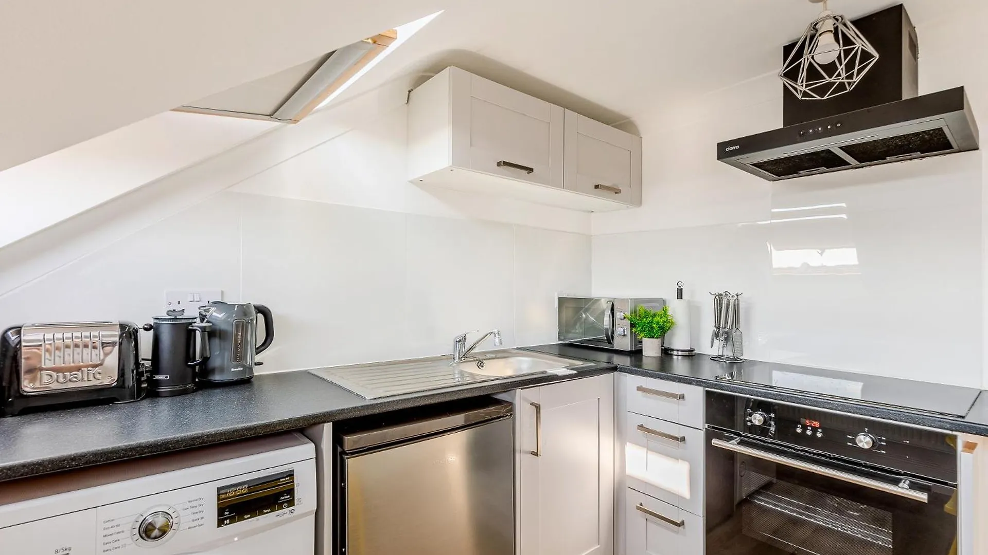 Apartamento Bright 2Br Flat, Forest Gate, East Londres